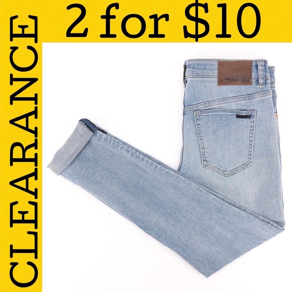 🟡 VOLCOM Solver Tapered jeans